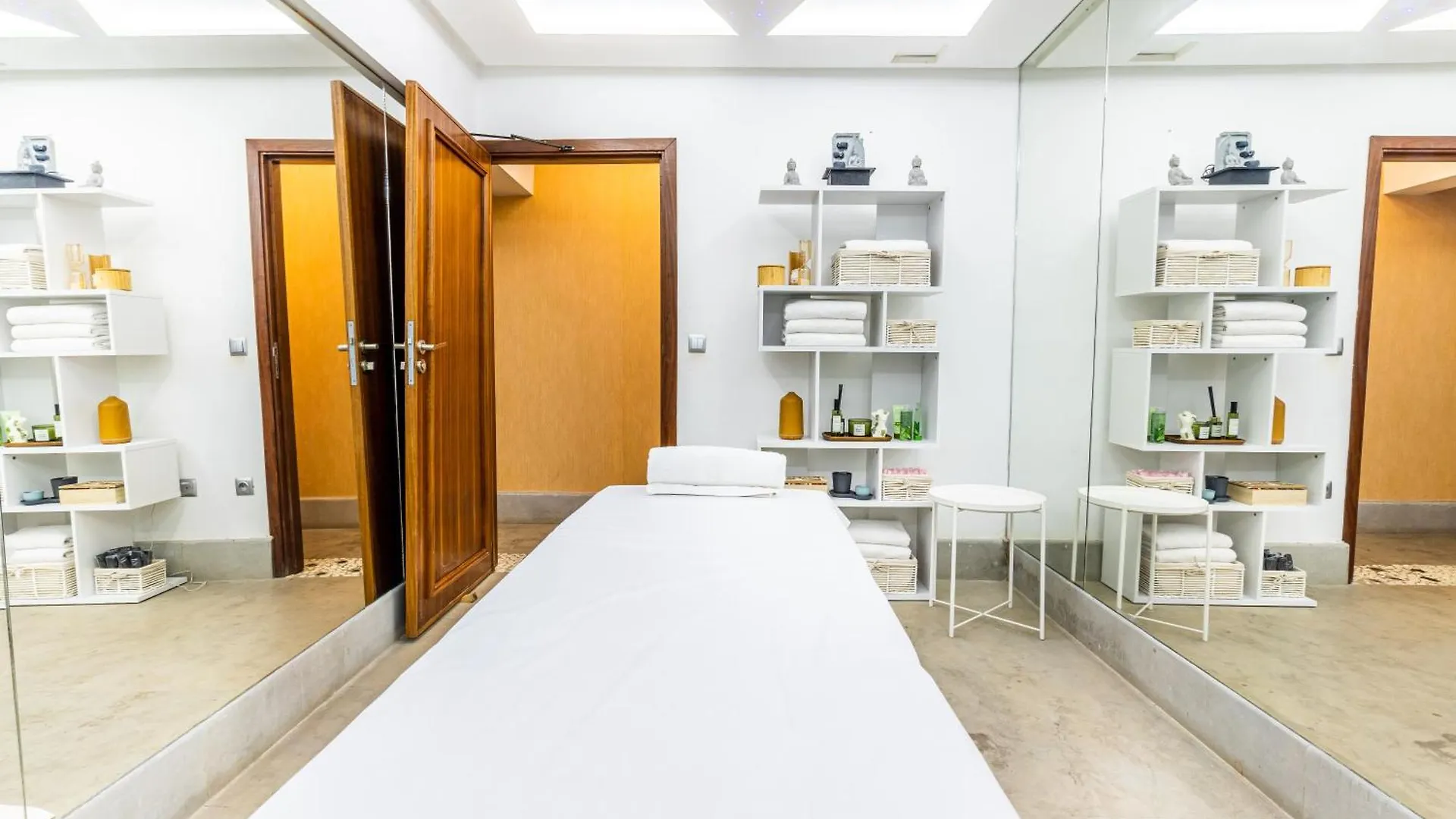 One Hotel Casablanca