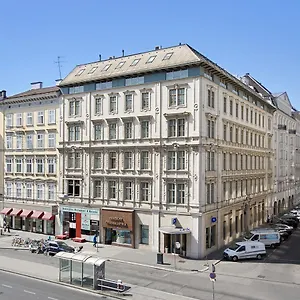 Living An Der Oper Austria